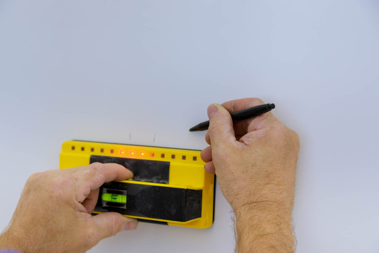 Electronic Stud Finder